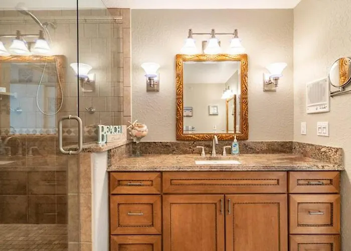 Holiday home Sun Sation Upscale Oceanfront Corner Unit *