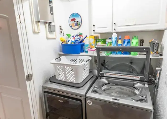 Holiday home Sun Sation Upscale Oceanfront Corner Unit *